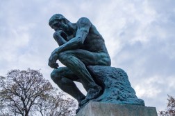 Promoting Critical Thinking Through Interactive Learning Activities